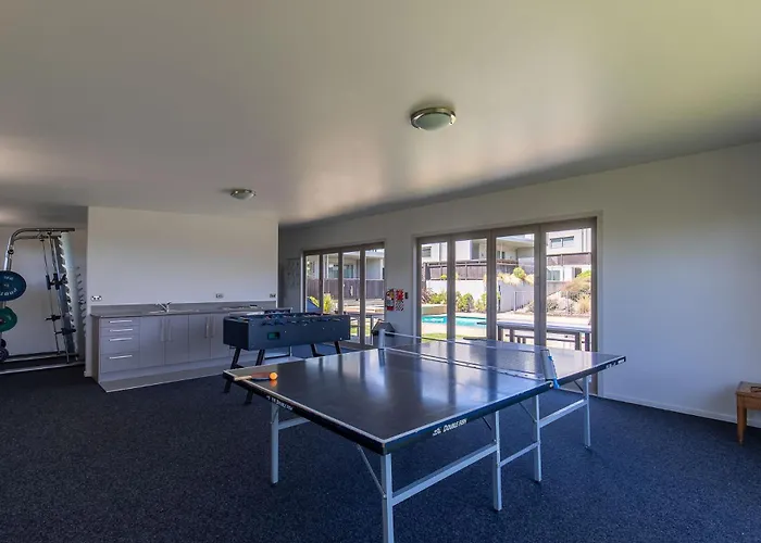 Resort-style 2br Alpine | Pool, & Garage