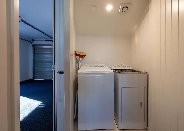 公寓 Resort-style 2br Alpine | Pool, & Garage *