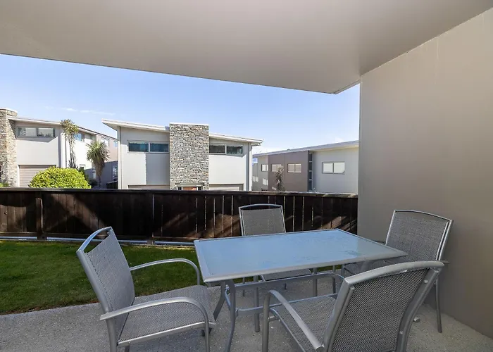 Resort-style 2br Alpine | Pool, & Garage